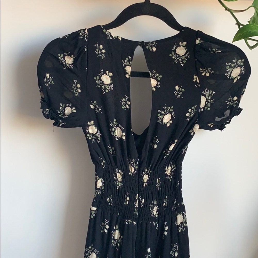 ❌[SOLD]❌NWOT Reformation Linley Dress || Lindsay - Picture 8 of 8